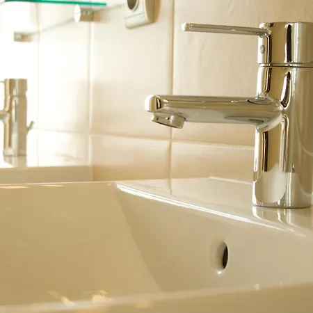 Hotell Du Parc 3*
