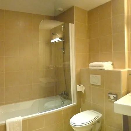 Du Parc 3* Salies-de-Béarn