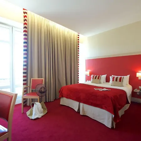 Du Parc 3*