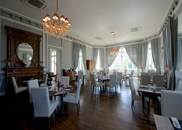 Hotell Du Parc Salies-de-Béarn